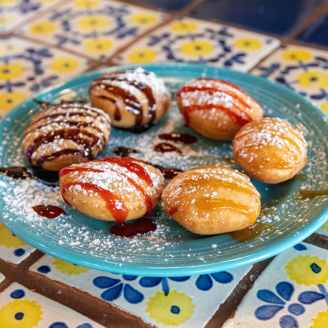 Mini Sopapillas.